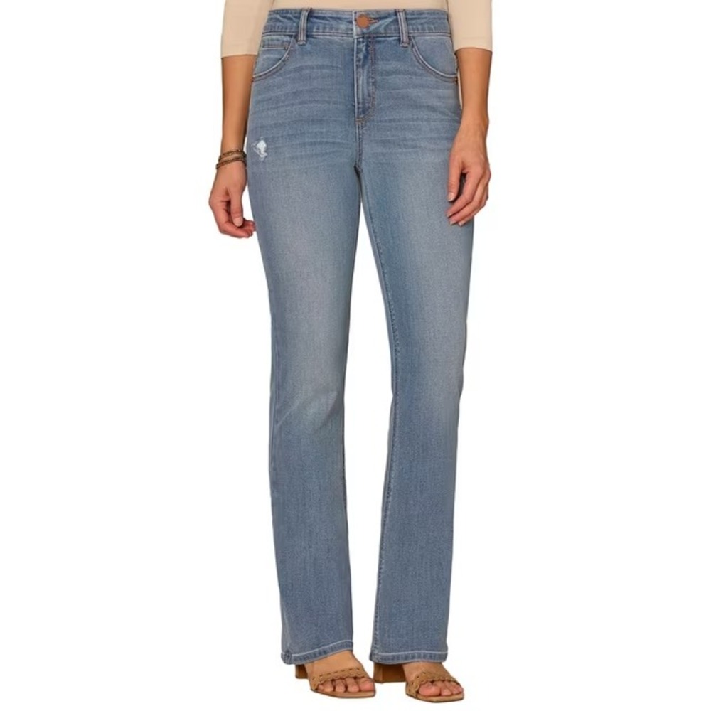 NWT Democracy Women's Flex-ellent Slim Bootcut Jean Size 14 Light Wash
